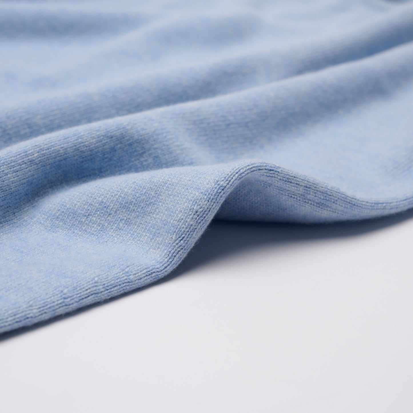 Luxury Classic 4 Ply Crew Neck Jumper - Blue Haze