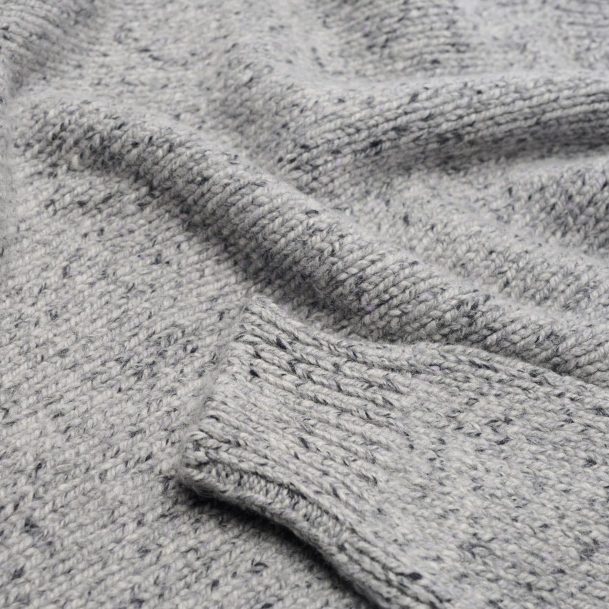 Donegal 8 Ply Cashmere Crew Neck Jumper - Light Grey