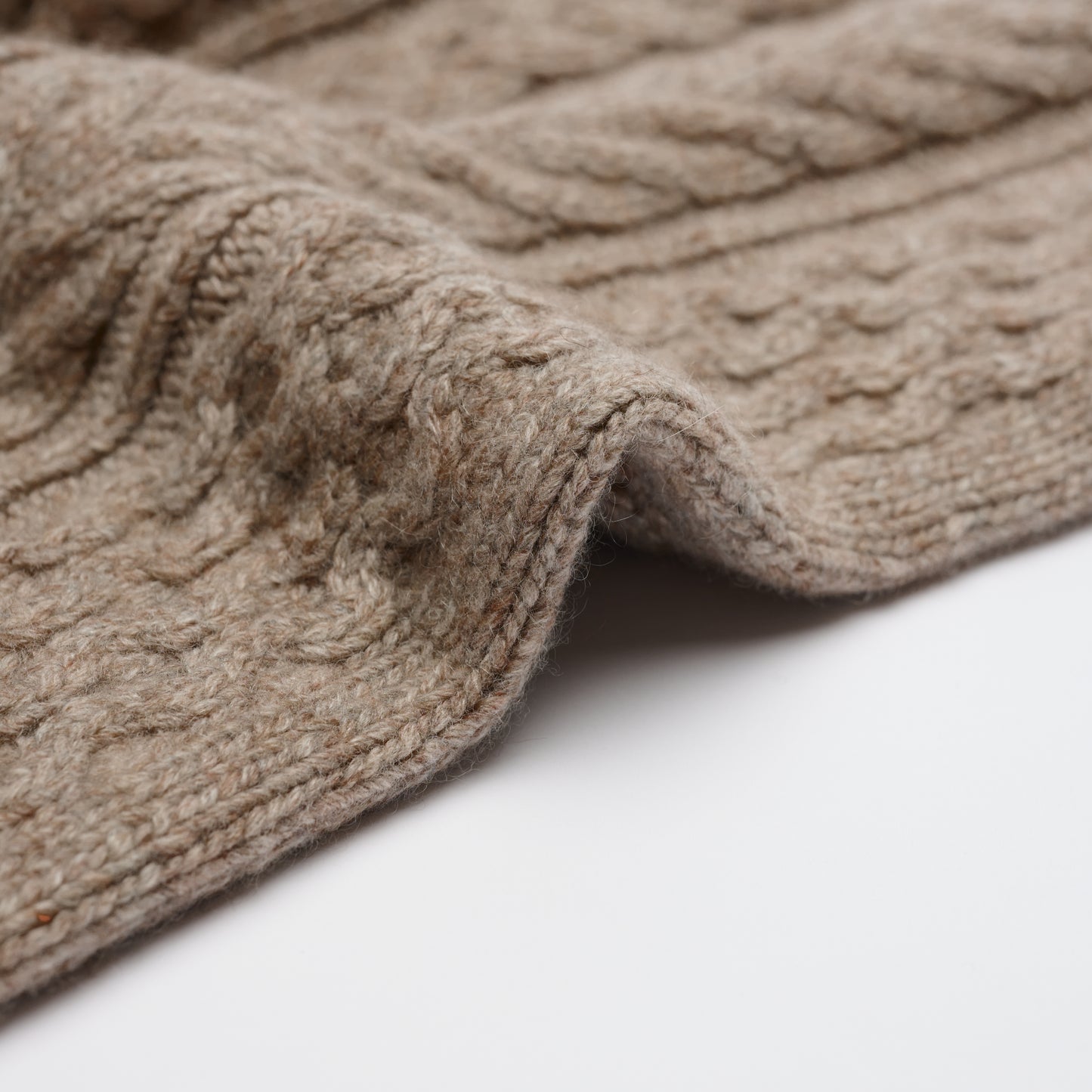 Men's Aran Cable Jumper - Natural Marl