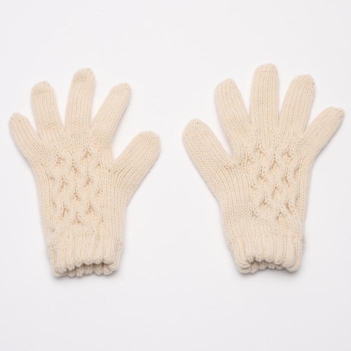 Cream Cable Glove