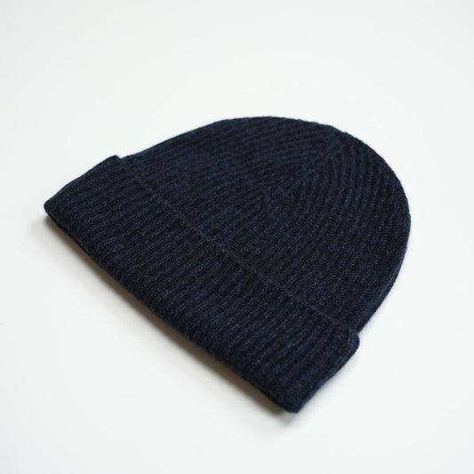 Black & Navy Twist 3 Ply Cashmere Ribbed Beanie